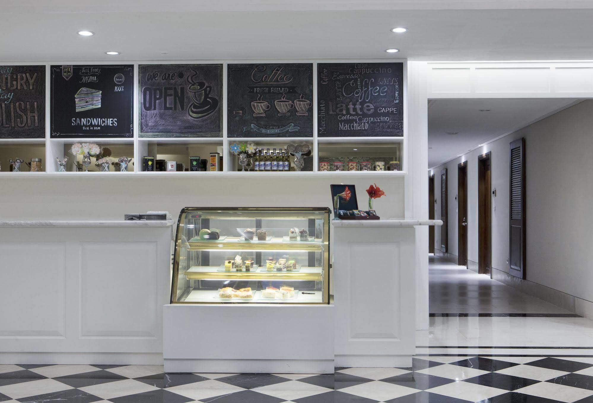 萨提卡塞米亚克酒店 外观 照片